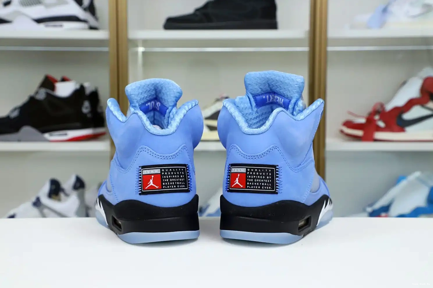 SE 401 BLUE BLEU DV1310 RETRO JORDAN 5 BLACK-WHITE AIR Kimikick UNIVERSITY 0703